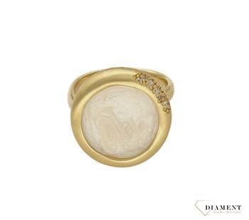Srebrny pierścionek pozłacany z masą perłową AN AQ H4181009WH. Pierścionek wykonany ze srebra próby 925 w 24 ct pozłoceniu. Włoska biżuteria o niesamowitym designie, który został otrzymany poprzez wykorzystanie niecodziennej   (2).jpg